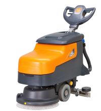 Schrobzuigmachine Taski Swingo 455 B BMS met accu's, borstel, meeneemschijf en 2 groene pads